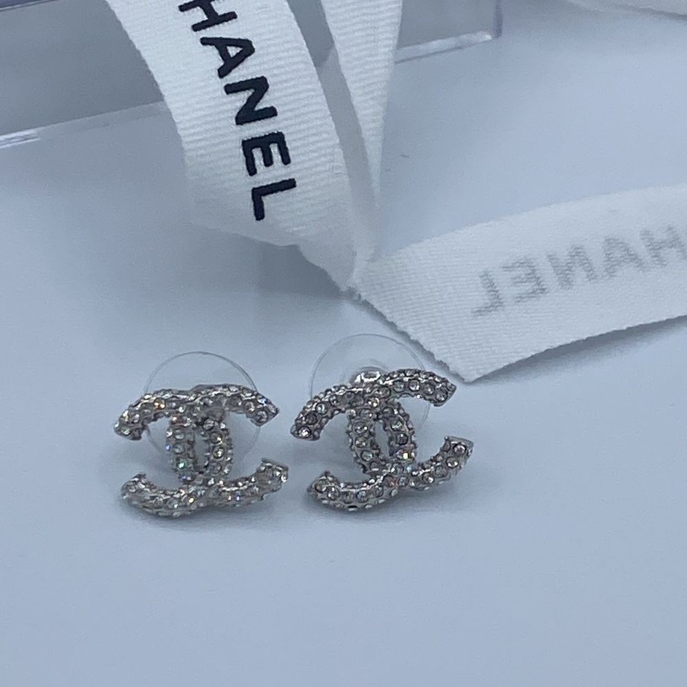 Chanel CC Classic Metal Earrings Silver